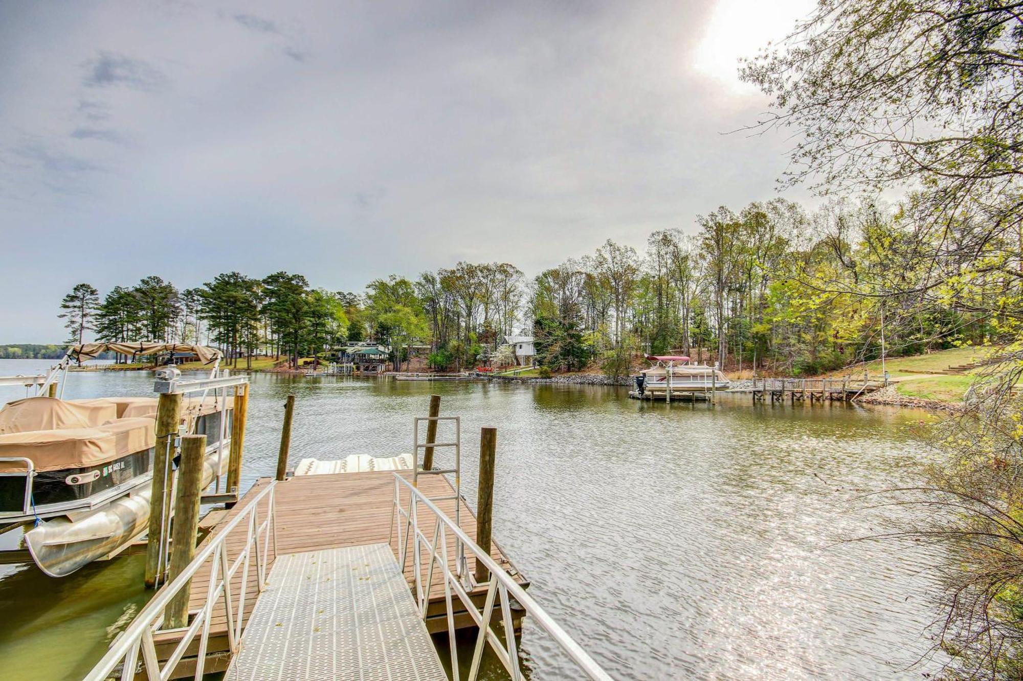 Lakefront Leesville Retreat With Private Dock! Lake Murray Shores Ngoại thất bức ảnh